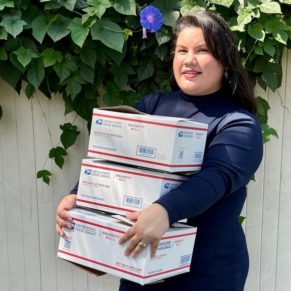 Meet your Posher, Michelle - Picture 4 of 5